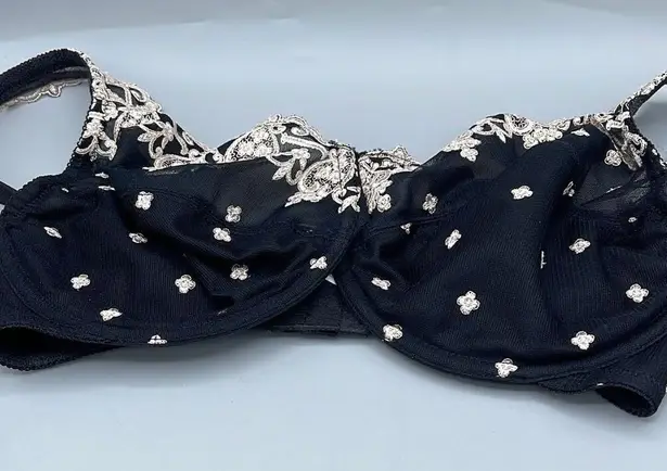 Bali  38D semi sheer underwire embroidered bra.