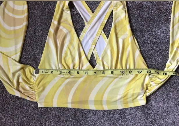 Urban Outfitters  Phoenix Plunging Tie-back Cropped Tank in Yellow Stripe Small