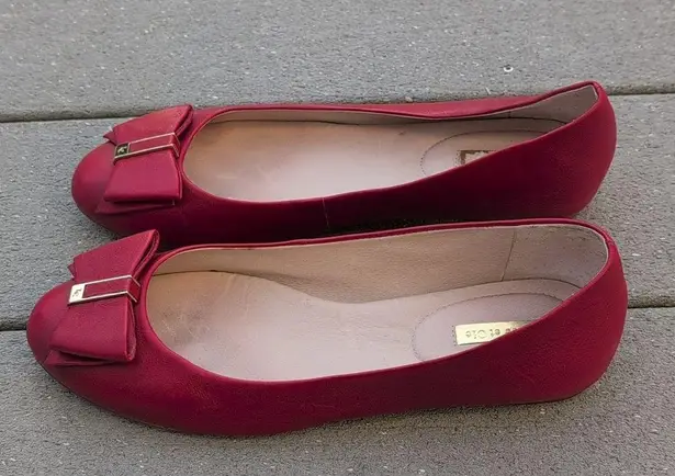 Louise et Cie Red Bow Flat | Elegant Red Bow Flats