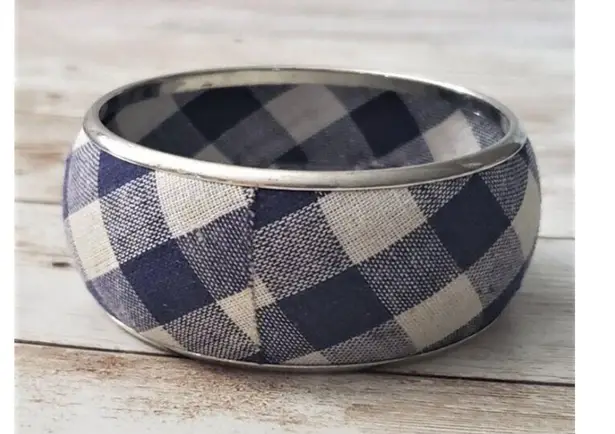 Vintage Bracelet / Bangle