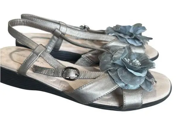 Comfortview Women's Silver Sandals with Floral Accent