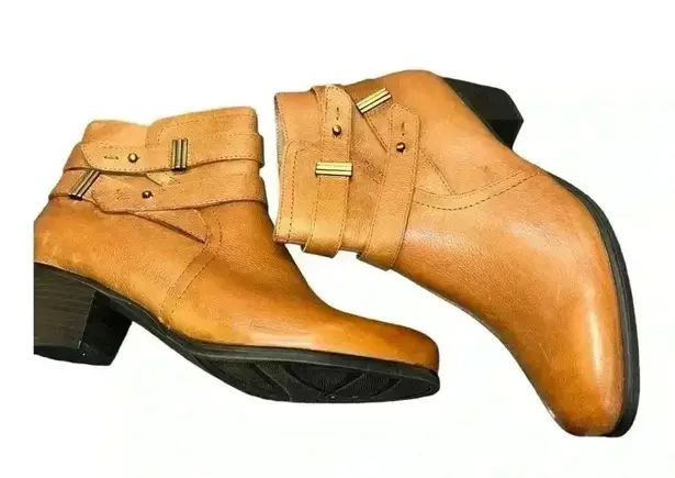 Naturalizer KARMIC Women’s Boots, SZ 9.5 W US Tan Leather pre-loved beautiful!