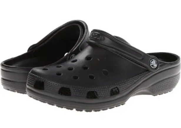 Crocs Classic Clog In Black Size Womens 6