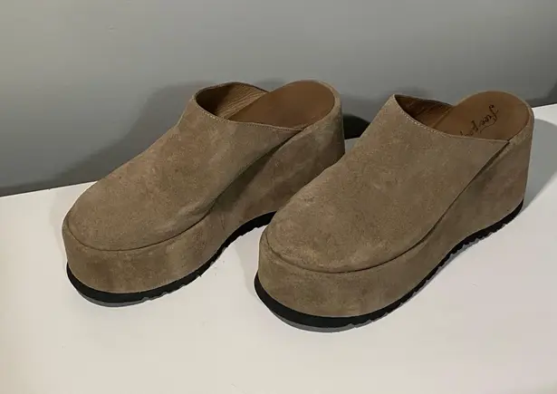 Free People Platform Avery Mules Tan Size 10.5