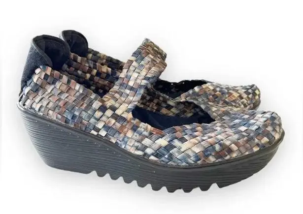 Bernie Mev Cleopatra Woven Wedges Women’s Size 41 EU Basketweave Earth Tones EUC