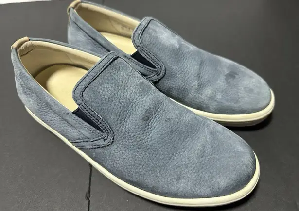 Ecco Soft 7 W Slip-On Sneakers in Marine Powder, Size 8-8.5
