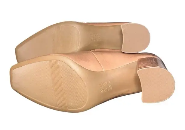 Naturalizer Elegant Tan Women's block heel Pumps size 9.5W