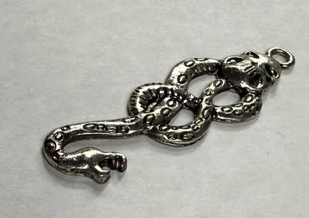 Snake Skull Pendant Charm for Necklace Silver Color Metal Goth