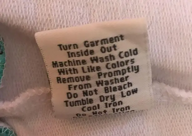 Marc Ecko Short Sleeve color block hoodie size L, Y2K White Size L