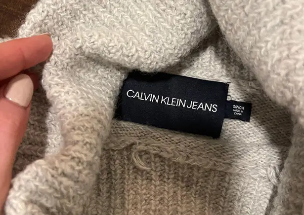 Calvin Klein Jeans Turtle Neck Sweater