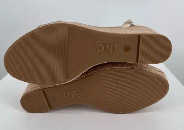 INC Maverickp Faux Leather Ankle Strap Wedge Sandals Gold size 10 Studded