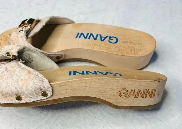 Ganni x Dr. Scholl's Beige Floral Clogs Size 9 Adjustable Buckle Retro Style