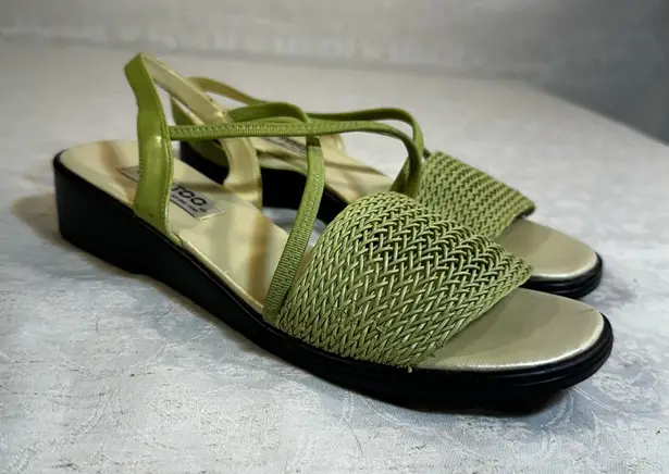 YOU TOO Y2K Strappy Woven Sandal Light Green – Size 7.5