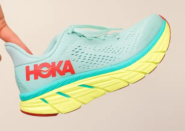 HOKA One One Clifton 7 Running Shoes Women’s Size 9.5 Aqua Mist Yellow Coral Red Blue