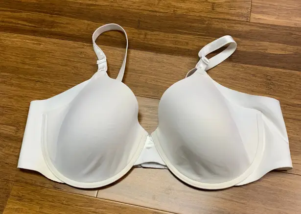 Olga White Full Coverage Underwire Adjustable Bra Size‎ 42C Lightly Lined Comfy Size undefined thumbnail 1