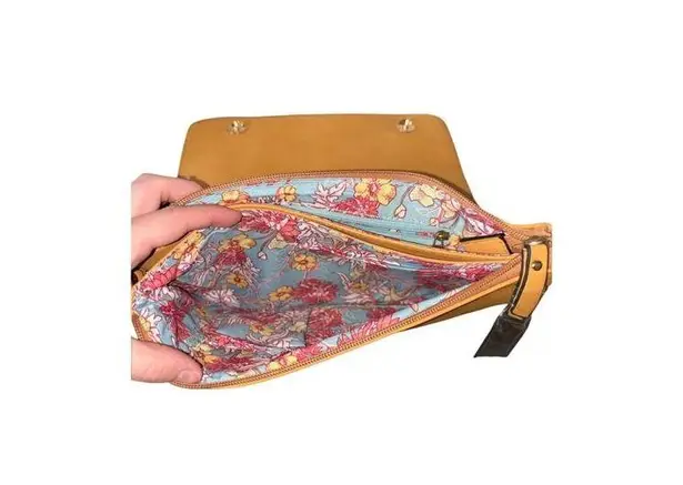 NWT Miss Unique Beaded Clutch Bag Tan Faux Leather Gemstone Floral Colorful Yellow