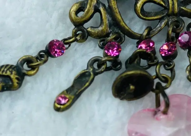 Mother Brass Bronze Color Pin Brooch Dangles Boy Girl Shoes Heart Charm