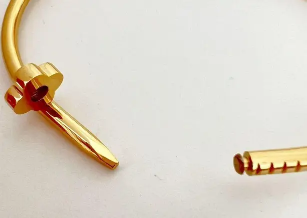 18K Gold Plated Nail Clover Bangle Bracelet Stainless Steel womens Jewelry NWT