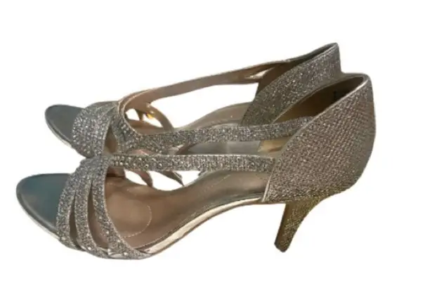 Bandolino Women's Meggie Open Toe Heels Gold Strappy Shoes 8 1/2 M