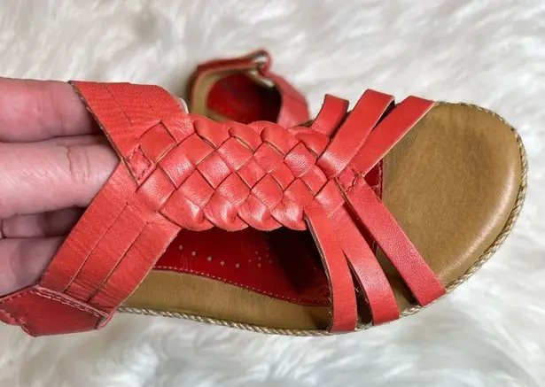 Softspots Leather Sandals Women’s Size 8 braided vamp reddish orange color