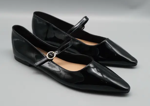 Rouge Helium Women's Point Toe Flats Patent Leather Black Shoes, Size 8 NWOT