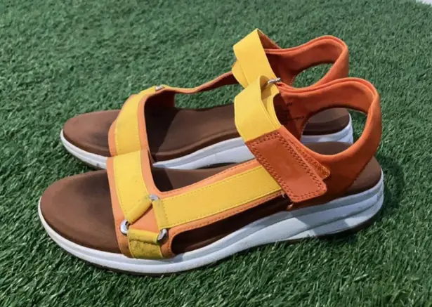 Anne Klein yellow orange brown and white super comfy strappy sandals