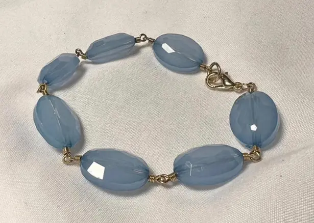 Blue beaded gold tone beachy summer boho bracelet