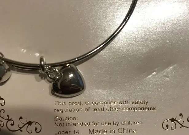 Krass&co Touch & Bracelet Heart Charms/ Bangles Silver Color Expandable Bangle NEW