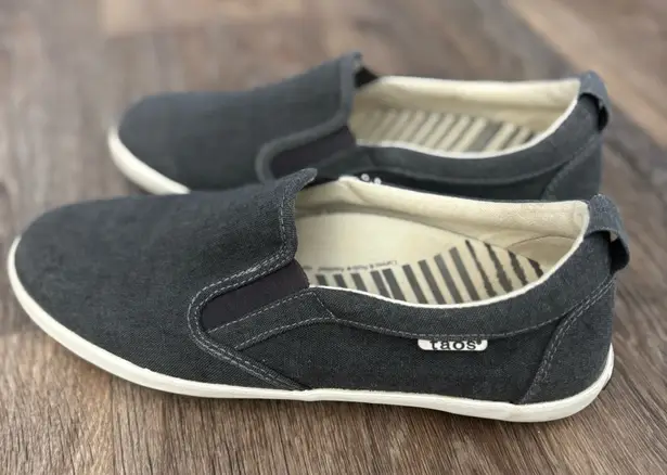 Taos Dandy Women’s Canvas Slip