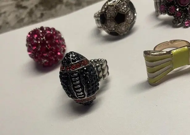 Adjustable Or Stretchy Statement Rings Lot Of 5