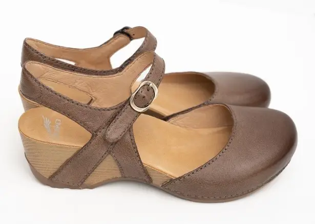 Dansko | Tiffani Milled Clog in Brown