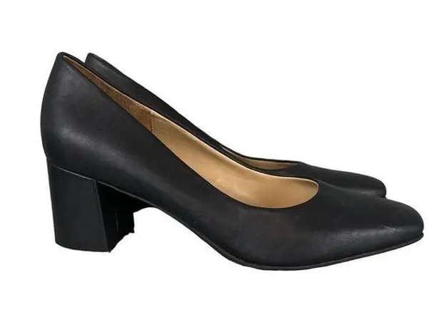 Naturalizer  Women’s Black Square Toe Pumps Faux Leather Size 12 NWOB