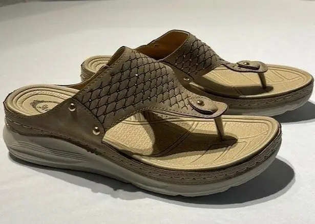 Italina Tan Textured Rhinestone Comfort Wedge Sandal. Size 38 (7.5)