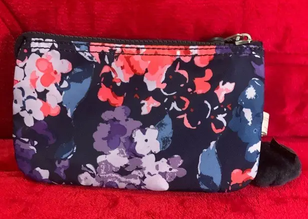 Kipling A Very Cute Sweet NEW  Floral Printed Nylon Wallet