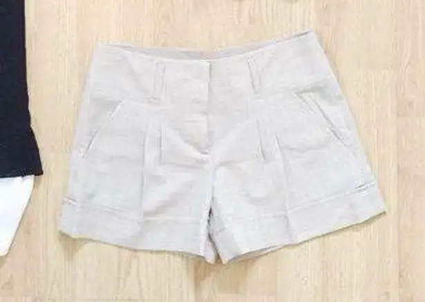 BCBG MaxAzria ✨ Tailored Shorts