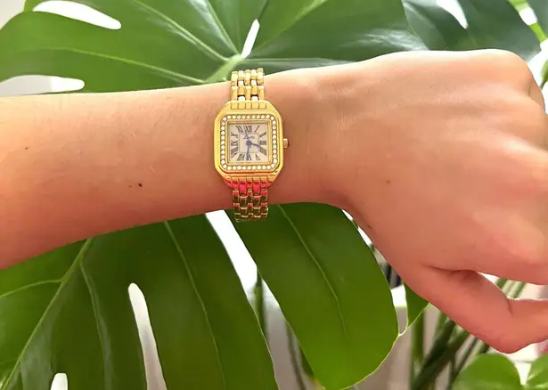 Gold vintage style timeless gold watch