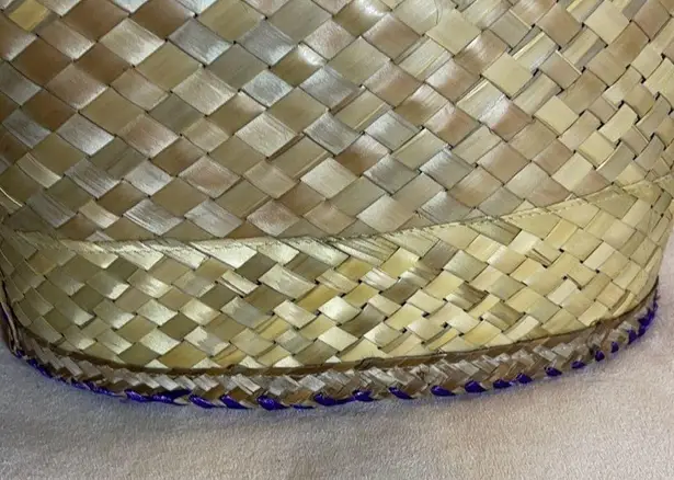 Vintage 1960s or 1970s Straw and Raffia Handbag or Small Tote Floral Beachy