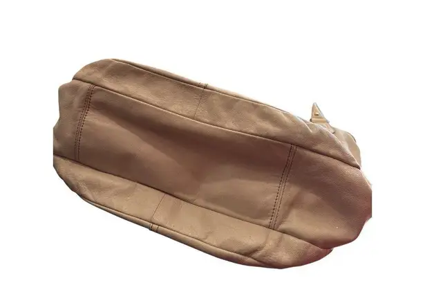 Tignanello Womens Leather Cream Tote Handbag SKU CS8032/J622364 Size L