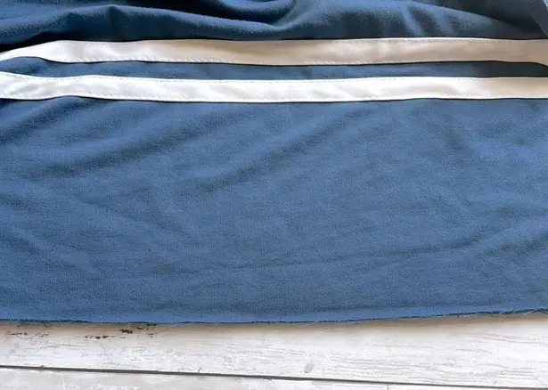 Women’s Loose Fitting Long Sleeve Cropped Top Sweatshirt Shirt Sz XL Juniors Blue