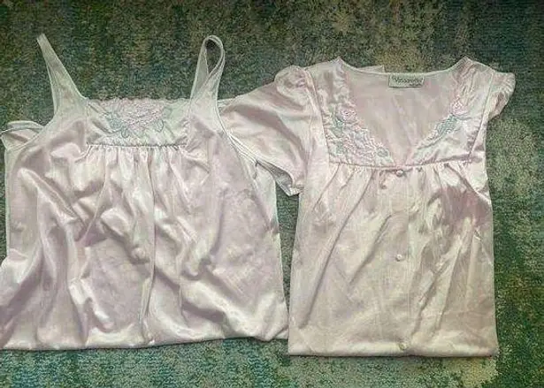 Vassarette Vintage pink floral nightgown housecoat set, size small medium