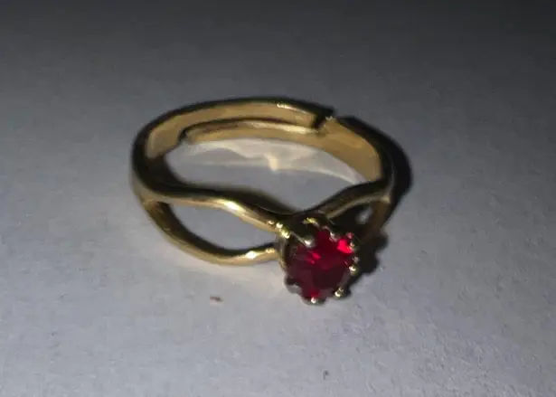 Ruby swavorski gold plated ring size 5