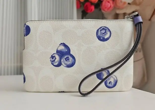 Coach NWT  Corner Zip Wristlet In Signature Canvas With Blueberry Print CR817 $88