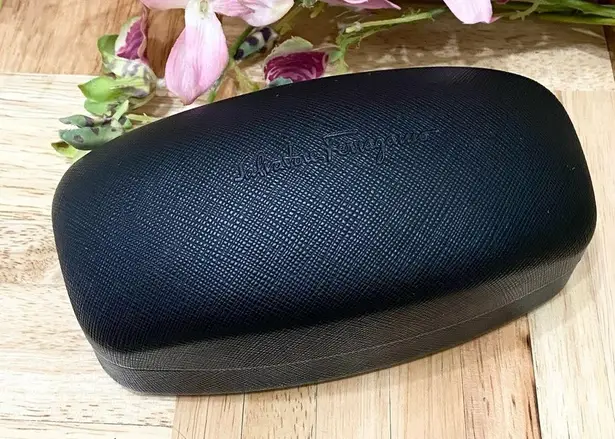 Salvatore Ferragamo Black Textured Oversized Sunglass Hard Case with Wipe Cloth