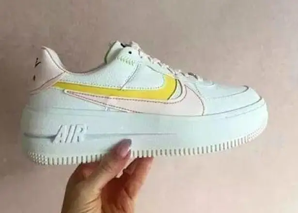 Nike  Air Force 1 Platform Leather Sneakers 8 White Pearl Pink Opti Yellow