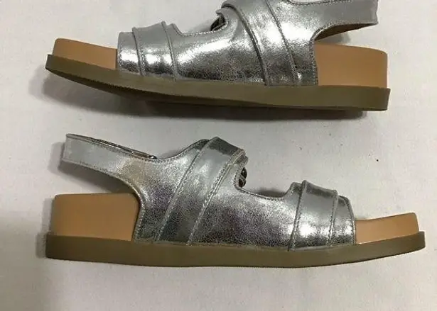 Dolce Vita Womens Metallic Silver Top Adjustable Buckle Wedge Sandals Size 9