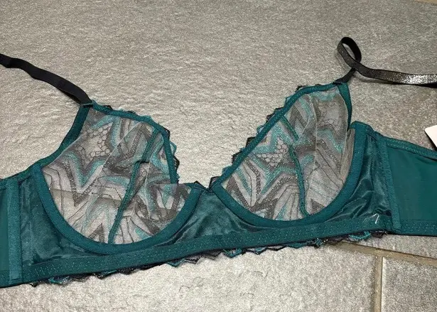 Savage X Fenty Shining Star Embroidered Unlined Demi Bra Wildflower Blue 36C Size undefined