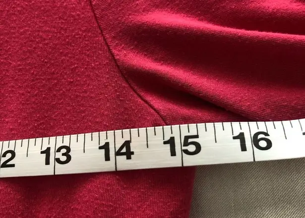 Premise Studio Short Sleeve Redish Pink Tee with Cutout XS