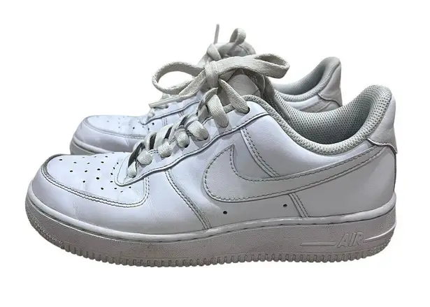 Nike  Air Force 1 Triple White DD8959-100 Womans US 7 EU 38 Leather Sneaker Shoe