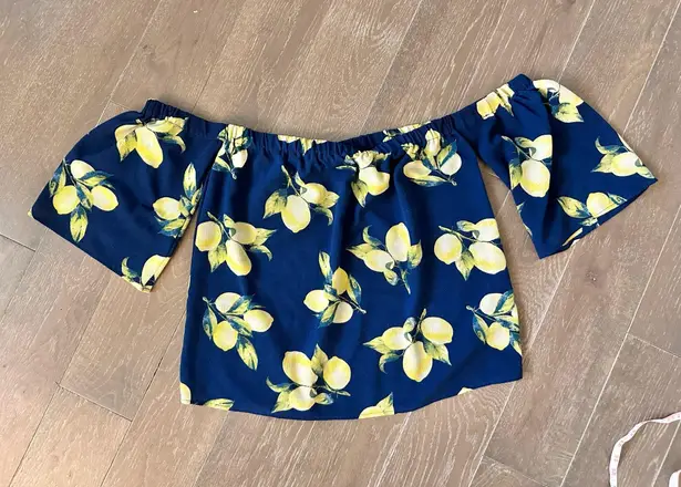 Sweet Wanderer Off shoulder, lemon print with bell sleeve size medium blouse