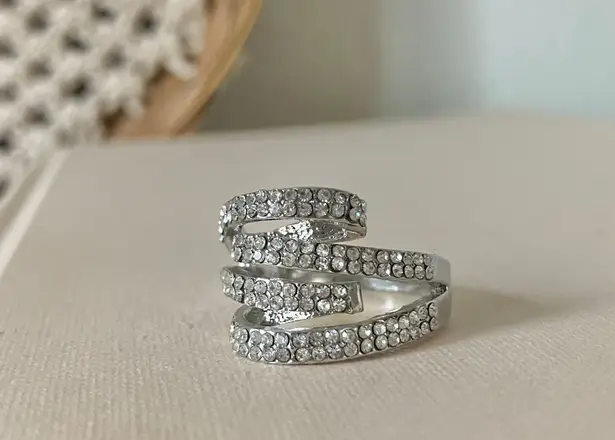 Boutique Silver Sparkly Multi Layered Four Shank Folded Ring “Nazarin” Pave Inset Rhinestone Jewelry